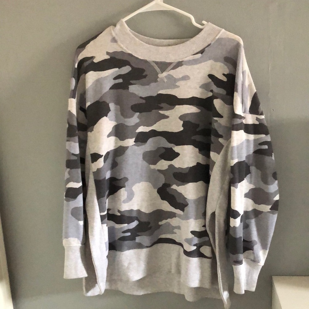 camo sweatshirt